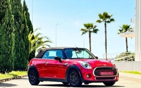 MINI Cabrio, 2019 год, 2 650 000 рублей, 1 фотография