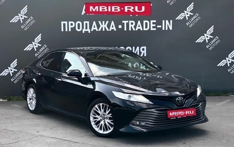Toyota Camry, 2019 год, 2 549 000 рублей, 1 фотография