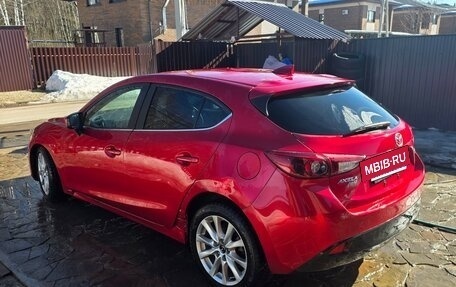 Mazda Axela, 2015 год, 1 000 000 рублей, 4 фотография