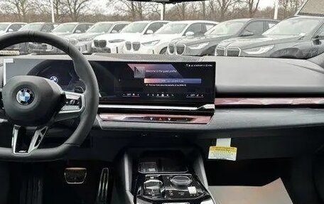 BMW 5 серия, 2026 год, 13 190 000 рублей, 24 фотография