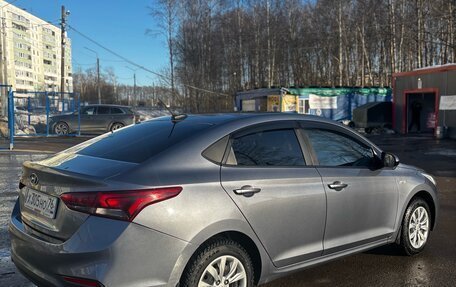 Hyundai Solaris II рестайлинг, 2017 год, 1 280 000 рублей, 2 фотография