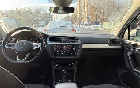 Volkswagen Tiguan II, 2021 год, 2 700 000 рублей, 7 фотография