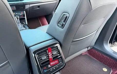 Volkswagen Passat B8 рестайлинг, 2022 год, 1 900 000 рублей, 14 фотография