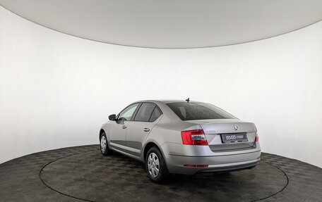 Skoda Octavia, 2017 год, 1 785 000 рублей, 7 фотография