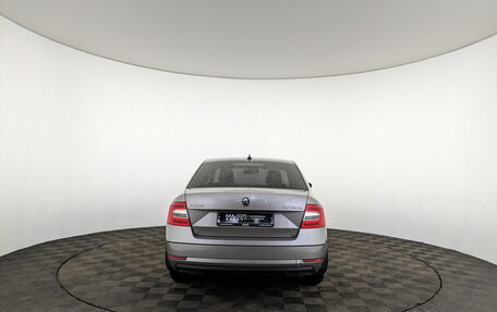 Skoda Octavia, 2017 год, 1 785 000 рублей, 6 фотография