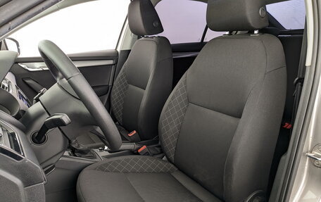 Skoda Octavia, 2017 год, 1 785 000 рублей, 20 фотография