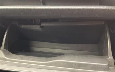 Toyota Vitz, 2019 год, 760 000 рублей, 16 фотография