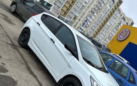 Hyundai Solaris II рестайлинг, 2014 год, 850 000 рублей, 7 фотография