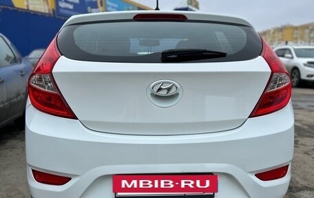 Hyundai Solaris II рестайлинг, 2014 год, 850 000 рублей, 8 фотография
