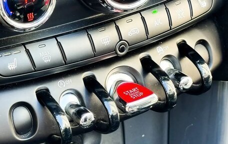 MINI Cabrio, 2019 год, 2 650 000 рублей, 7 фотография