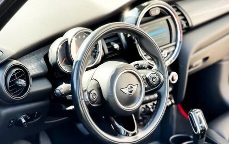 MINI Cabrio, 2019 год, 2 650 000 рублей, 6 фотография