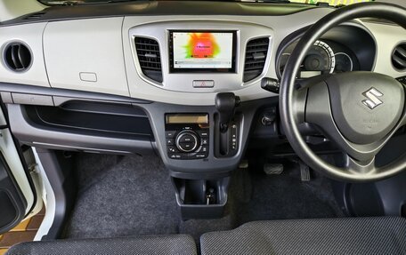 Suzuki Wagon R V, 2016 год, 845 000 рублей, 12 фотография