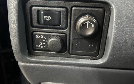 Nissan Almera, 2005 год, 270 000 рублей, 3 фотография