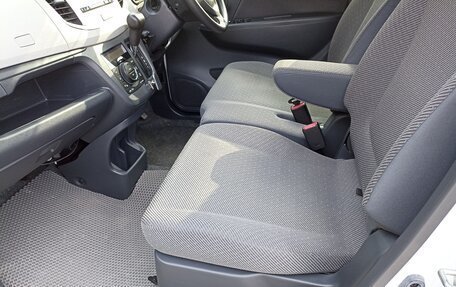 Suzuki Wagon R V, 2016 год, 845 000 рублей, 17 фотография