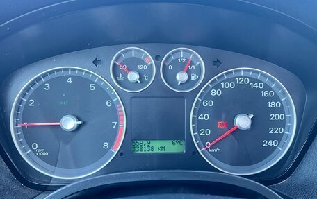 Ford Focus II рестайлинг, 2006 год, 330 000 рублей, 15 фотография