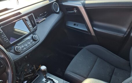 Toyota RAV4, 2018 год, 2 980 000 рублей, 10 фотография