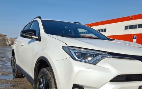 Toyota RAV4, 2018 год, 2 980 000 рублей, 30 фотография