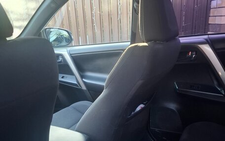 Toyota RAV4, 2018 год, 2 980 000 рублей, 22 фотография