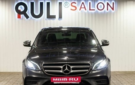 Mercedes-Benz E-Класс, 2018 год, 3 320 000 рублей, 2 фотография