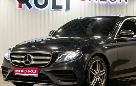 Mercedes-Benz E-Класс, 2018 год, 3 320 000 рублей, 6 фотография
