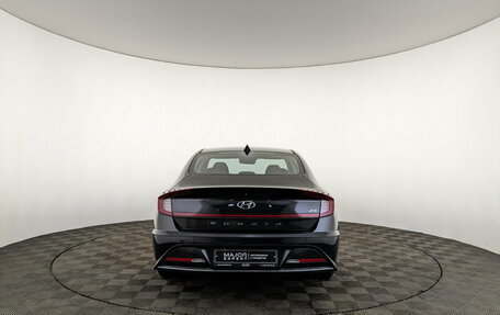 Hyundai Sonata VIII, 2021 год, 3 150 000 рублей, 6 фотография