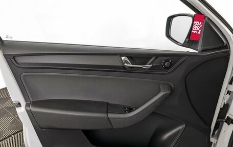 Skoda Rapid II, 2021 год, 1 200 000 рублей, 19 фотография