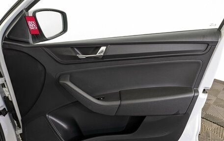 Skoda Rapid II, 2021 год, 1 200 000 рублей, 25 фотография