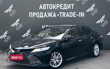 Toyota Camry, 2019 год, 2 549 000 рублей, 3 фотография