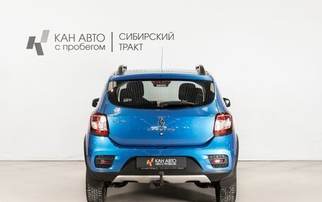 Renault Sandero II рестайлинг, 2015 год, 851 400 рублей, 4 фотография