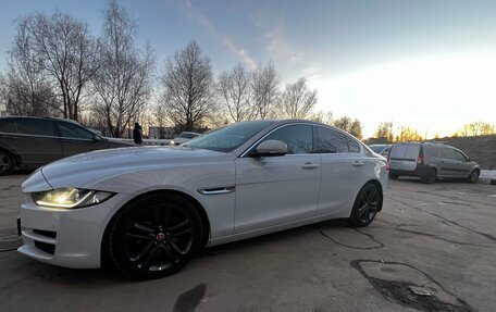 Jaguar XE I рестайлинг, 2015 год, 1 600 000 рублей, 1 фотография