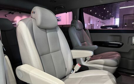 KIA Carnival III, 2018 год, 2 900 000 рублей, 11 фотография