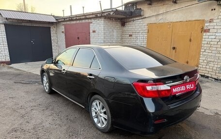 Toyota Camry, 2014 год, 2 050 000 рублей, 4 фотография