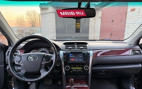 Toyota Camry, 2014 год, 2 050 000 рублей, 13 фотография