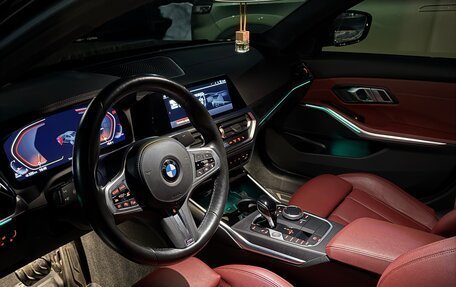 BMW 3 серия, 2021 год, 3 600 000 рублей, 15 фотография