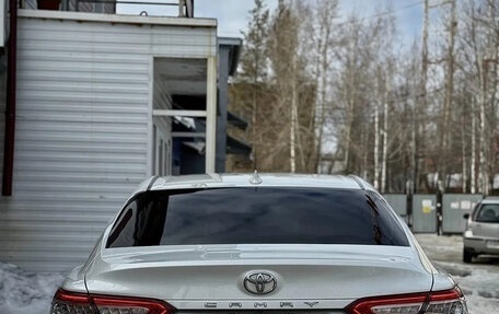 Toyota Camry, 2021 год, 3 550 000 рублей, 3 фотография