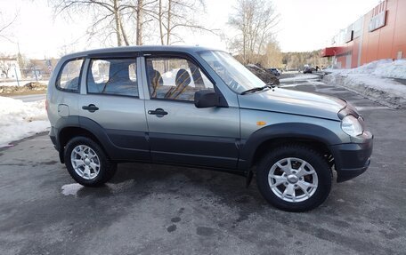 Chevrolet Niva I рестайлинг, 2010 год, 485 000 рублей, 16 фотография