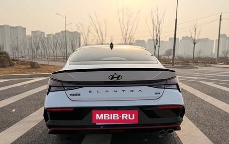 Hyundai Elantra, 2024 год, 1 770 000 рублей, 4 фотография
