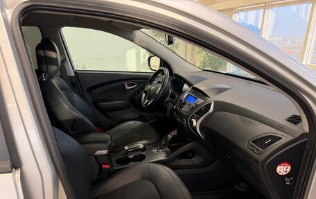 Hyundai ix35 I рестайлинг, 2012 год, 1 555 000 рублей, 9 фотография