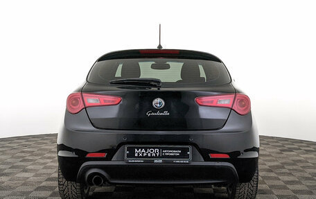 Alfa Romeo Giulietta, 2014 год, 1 370 000 рублей, 6 фотография