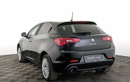 Alfa Romeo Giulietta, 2014 год, 1 370 000 рублей, 7 фотография