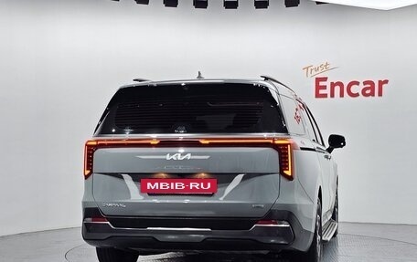 KIA Carnival, 2023 год, 6 063 000 рублей, 2 фотография