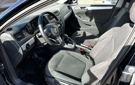 Volkswagen Jetta VI, 2012 год, 928 000 рублей, 8 фотография