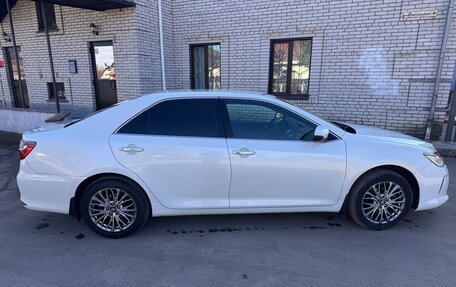 Toyota Camry, 2016 год, 1 580 000 рублей, 6 фотография