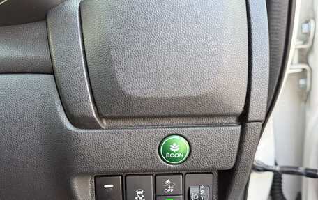 Honda Fit III, 2017 год, 1 050 000 рублей, 17 фотография