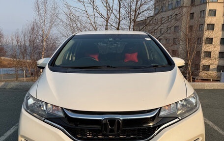 Honda Fit III, 2017 год, 1 050 000 рублей, 4 фотография