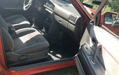 Mazda 626, 1988 год, 180 000 рублей, 10 фотография