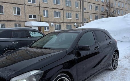Mercedes-Benz A-Класс, 2014 год, 970 000 рублей, 4 фотография