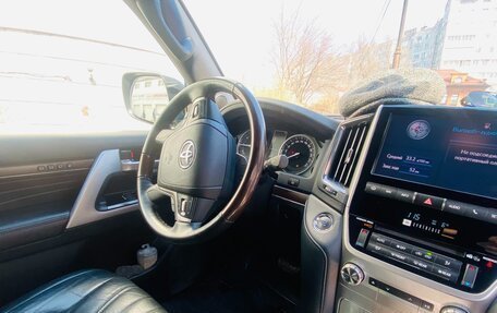 Toyota Land Cruiser 200, 2019 год, 7 800 000 рублей, 6 фотография