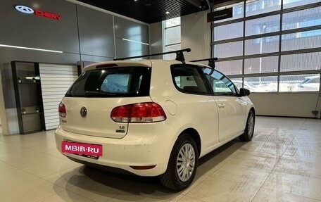 Volkswagen Golf VI, 2010 год, 900 000 рублей, 4 фотография