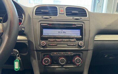 Volkswagen Golf VI, 2010 год, 900 000 рублей, 15 фотография